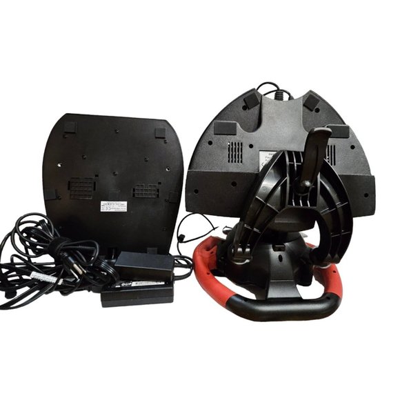 Thrustmaster Ferrari 458 Spider Racing Wheel and Pedals for Xbox One - Picture 2 of 14